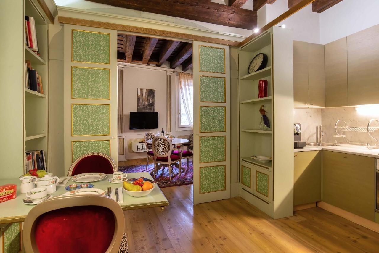 Sant'angelo - Fenice In Apartamento Venecia