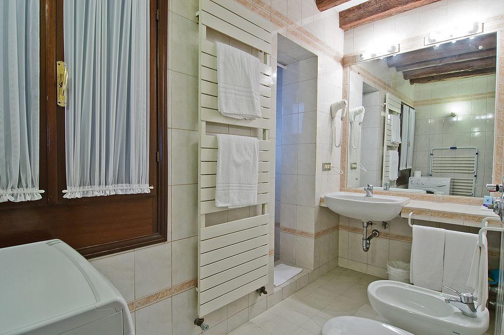 Sant'angelo - Fenice In Apartamento