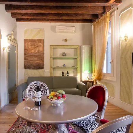 Sant'Angelo - Fenice Apartments In Venise Extérieur photo