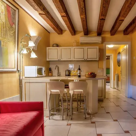 Sant'Angelo - Fenice Apartments In Venise Extérieur photo